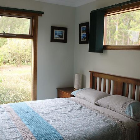 Eagle'S Roost Farmstay B&B Rocky Cape Экстерьер фото