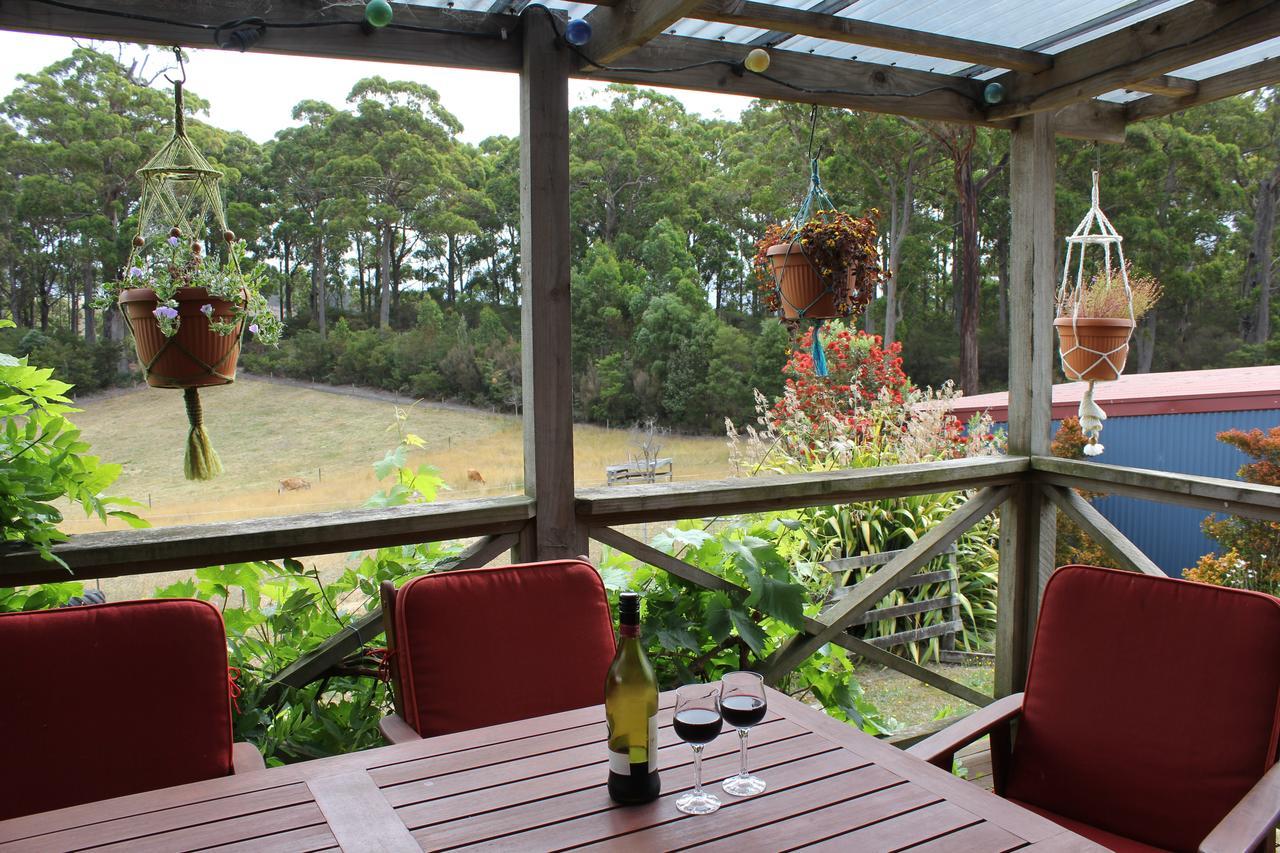Eagle'S Roost Farmstay B&B Rocky Cape Экстерьер фото